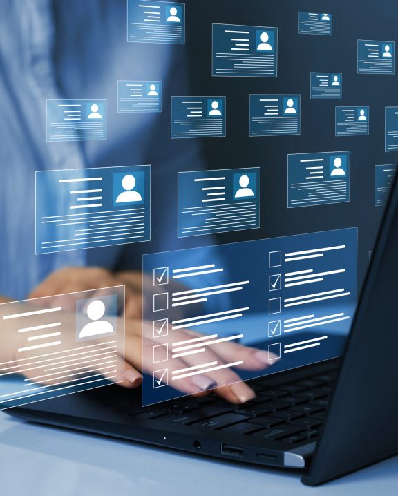 Employees must complete the online survey form, answer the test questions. Marked checklist on a clipboard. Human resources and management concept.